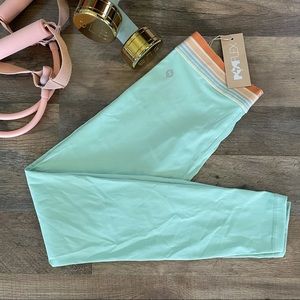 NEW Popflex Believe 7/8 Leggings Mint Small